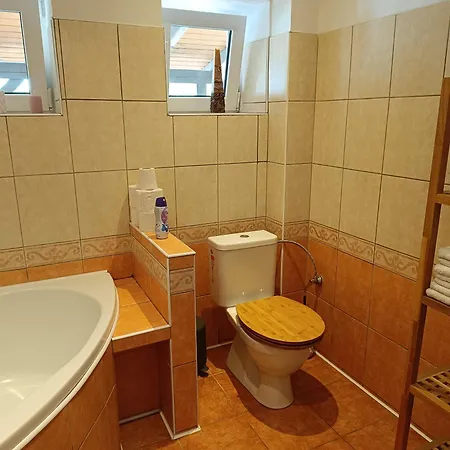 Chaloupka Roubenka * Jindřichův Hradec